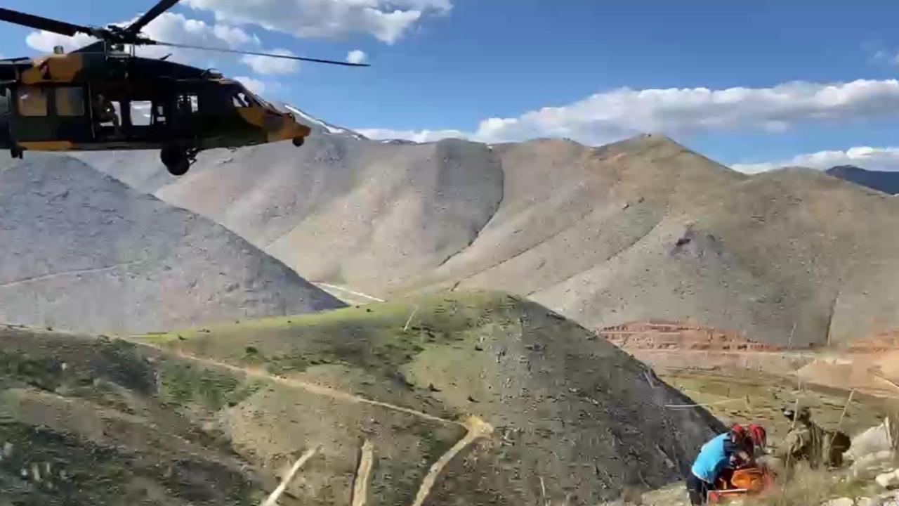Dağ başında helikopter destekli nefes kesen kurtarma!