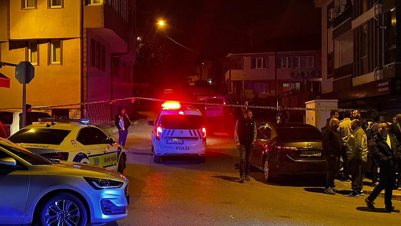 Eşinin KADES ihbarıyla eve gelen polislere ateş açtı!
