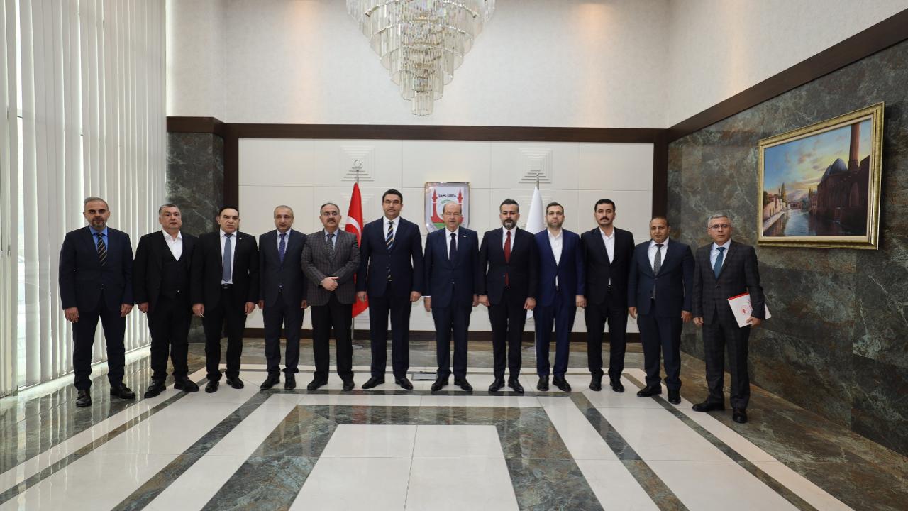 Eski Cumhurbaşkanı Tatar Şanlıurfa'da!