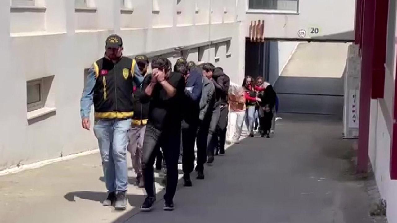 Fuhuş baskını: Çok sayıda tutuklama! 9 kadın kurtarıldı!