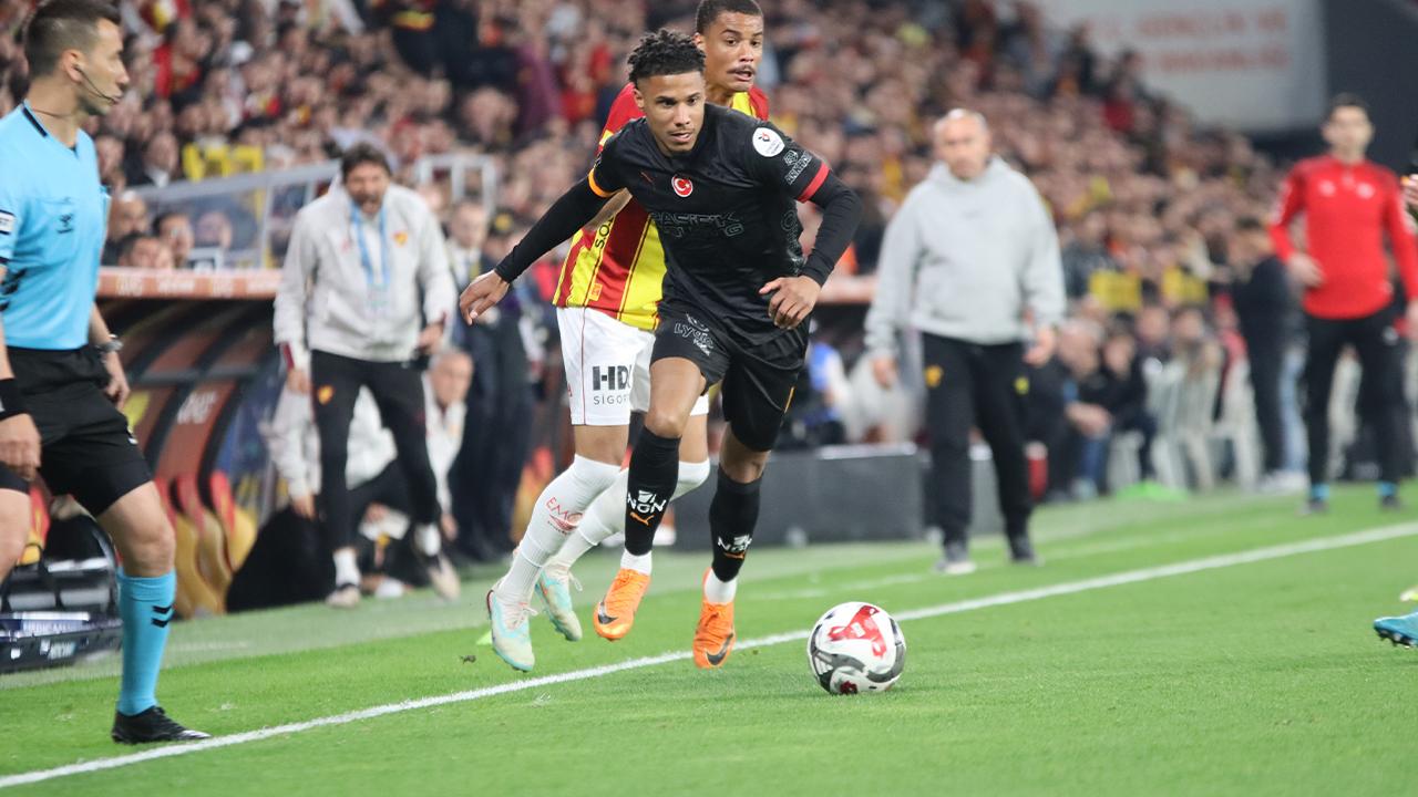 Galatasaray, deplasmanda Göztepe'yi yendi!