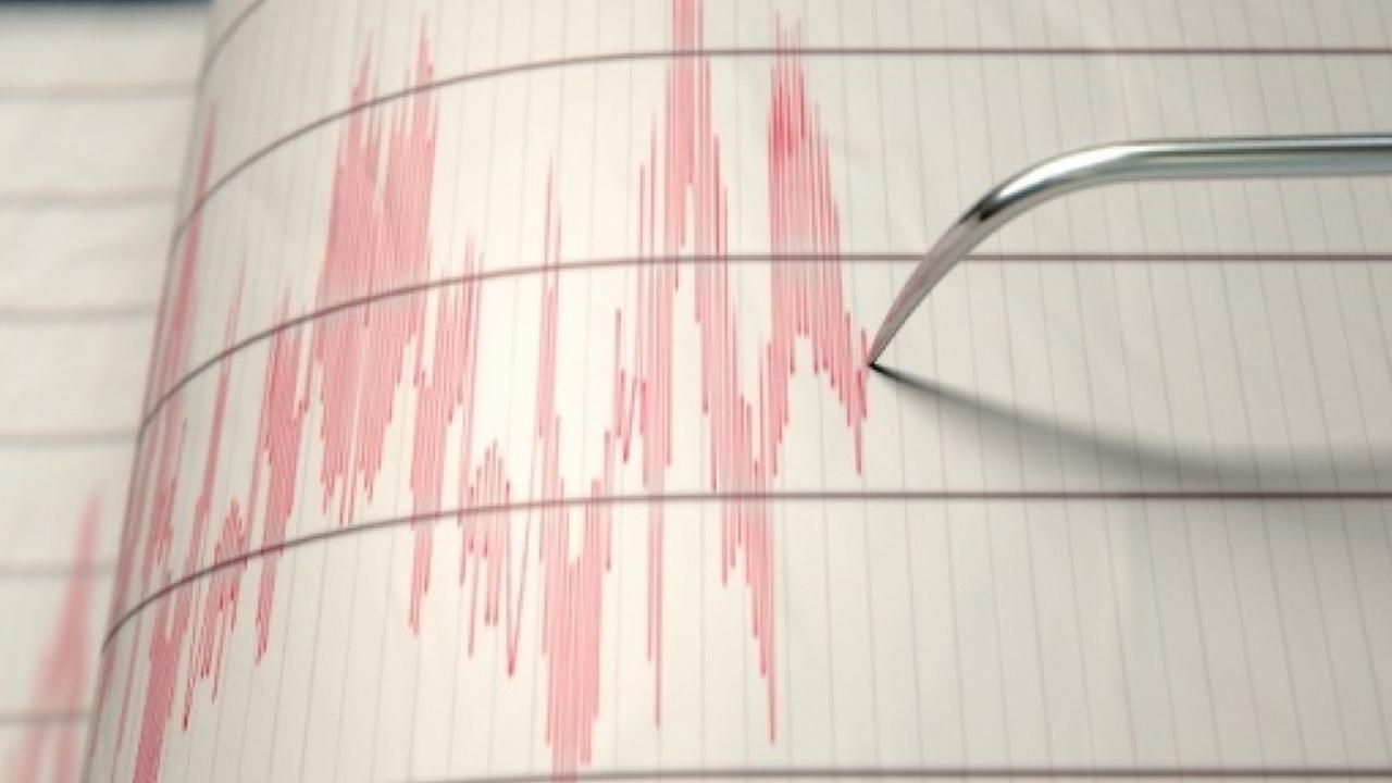 İzmir'de korkutan deprem!