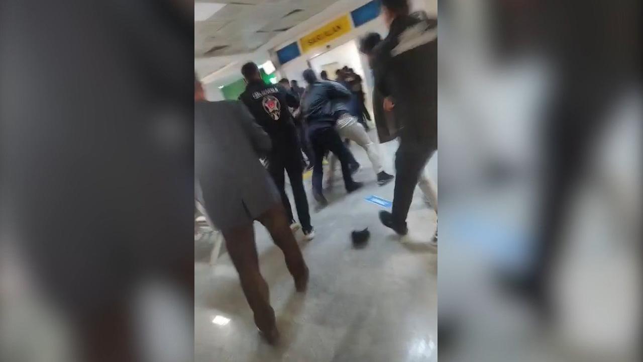 Urfa’da hastanedeki kavga kamerada!