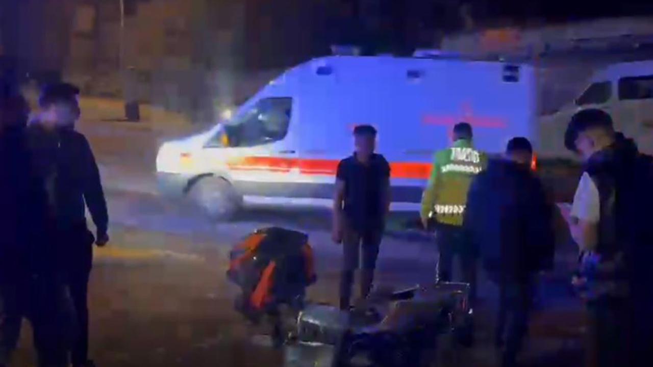 Urfa'da motosiklet, otomobil ile çarpıştı: Yaralılar var!