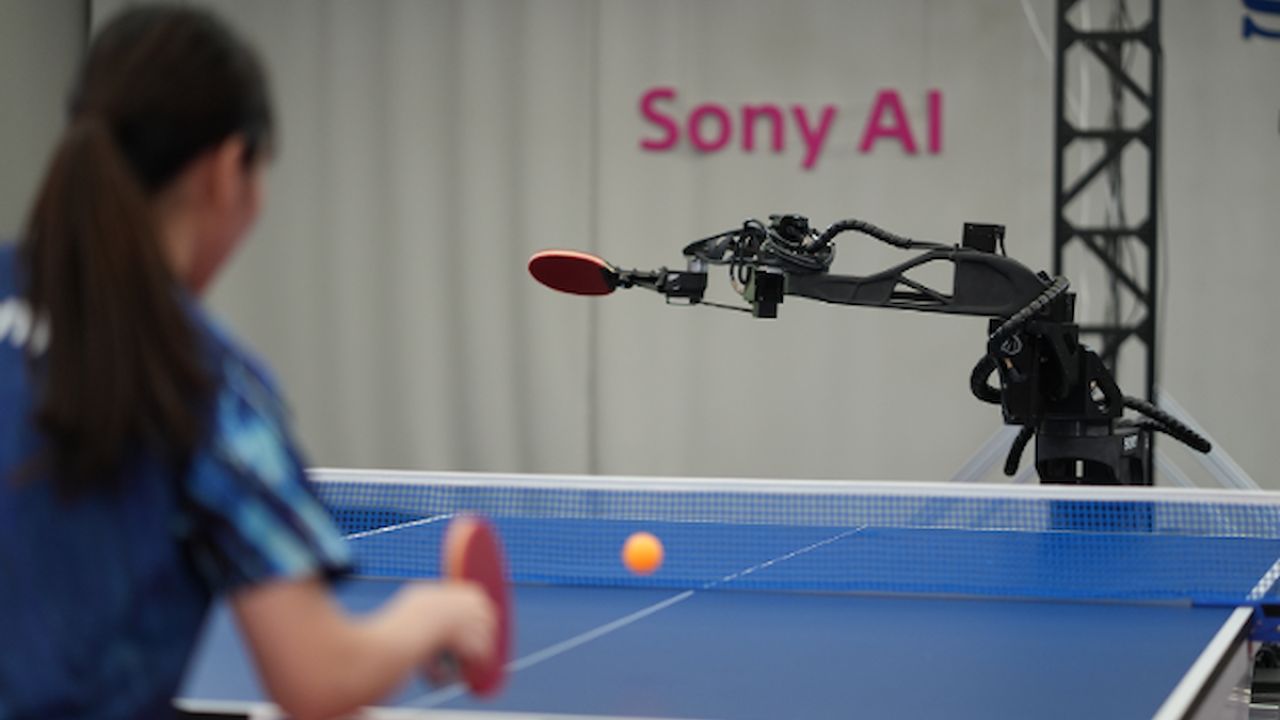 Zafer robotların oldu: Önce koşu sonra tenis insanları her şeyde yenmeye başladılar