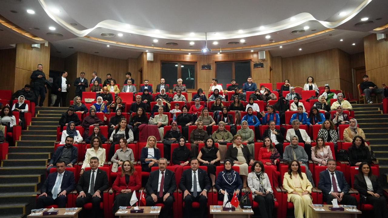 Şanlıurfa’da zirvede kadın var etkinliği gerçekleştirildi!