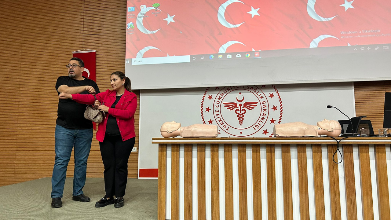 Haliliye’de hastane personeline ilk yardım eğitimi verildi!