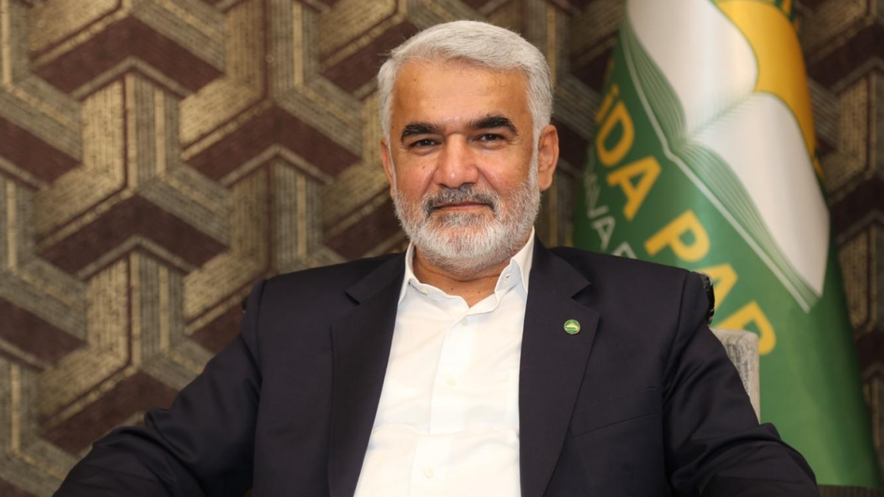 HÜDA PAR Genel Başkanı Yapıcıoğlu’ndan AGM Medya’ya bayram mesajı!