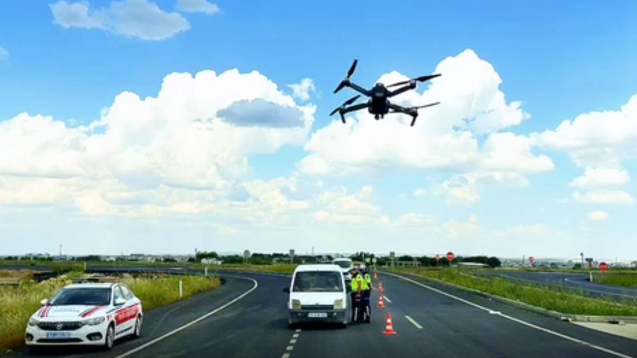 Kritik kavşakta drone destekli trafik uygulaması