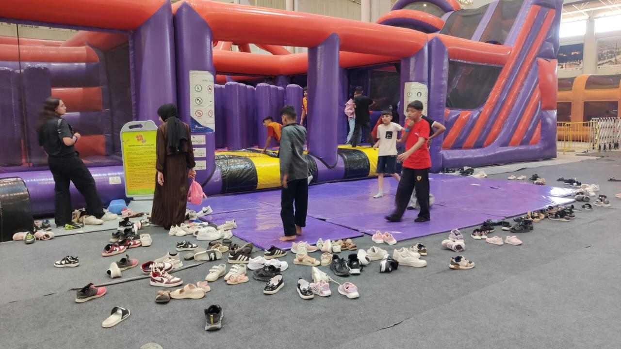 Şanlıurfa Büyükşehir Belediyesi’nden anlamlı festival desteği!