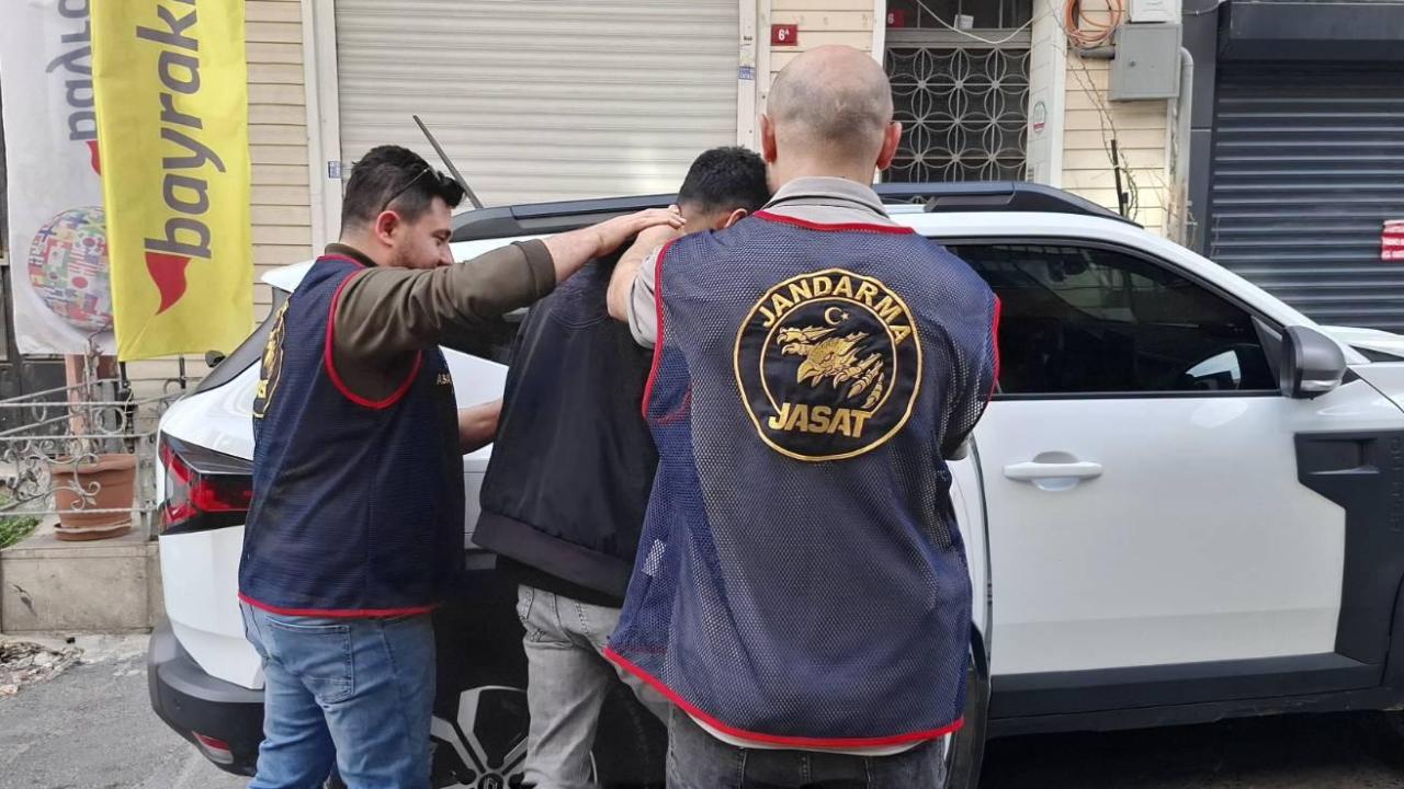 Aranan şahıs Karaköprü'de yakalandı!