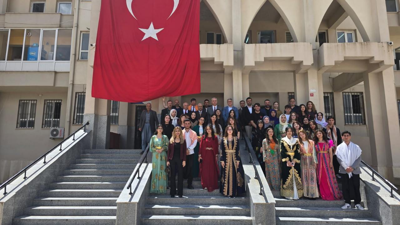 "Kan Ağlayan Zelo’nun Kına Gecesi" izleyiciden beğeni topladı!