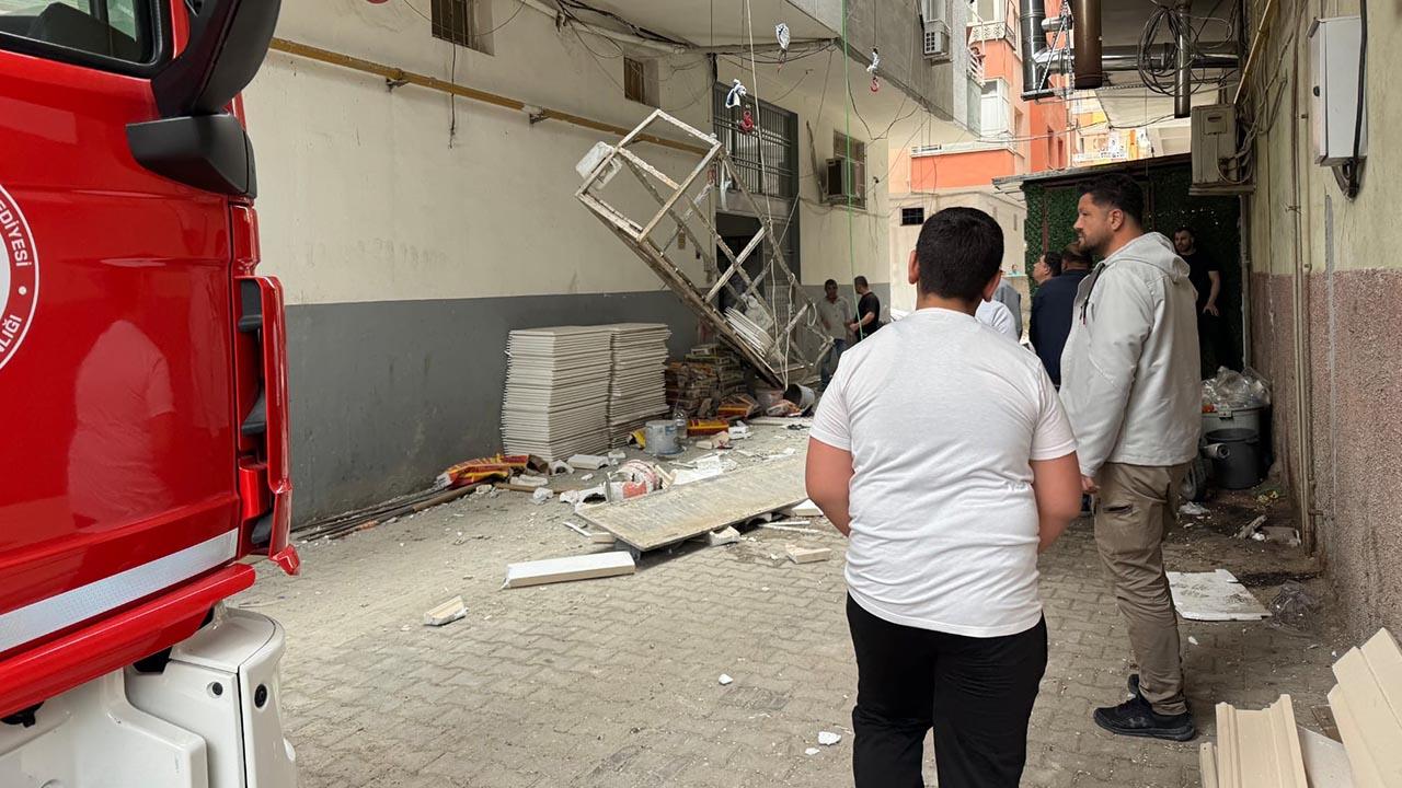 Şanlıurfa’da korku dolu anlar! Bir işçi demirlerde asılı kaldı!