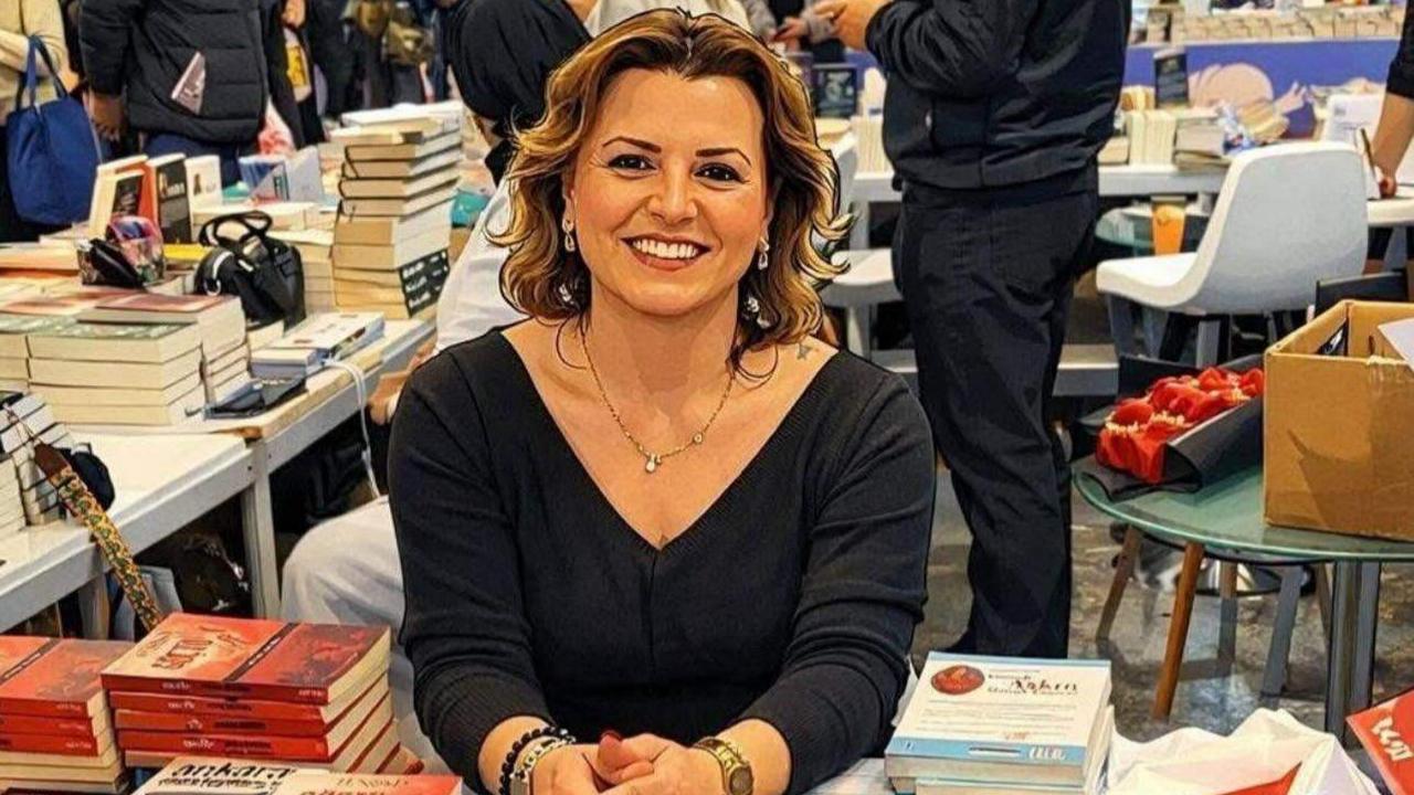 Yazar Öztürk yeğeninin bıçaklı saldırısında can verdi!