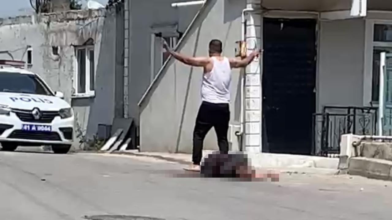 Sokak ortasında eşi tarafından defalarca bıçaklandı!