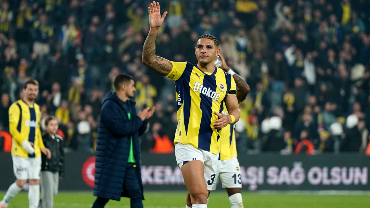 Fenerbahçe, Diego Carlos'un sağlık kontrolüne katılamadığını açıkladı!