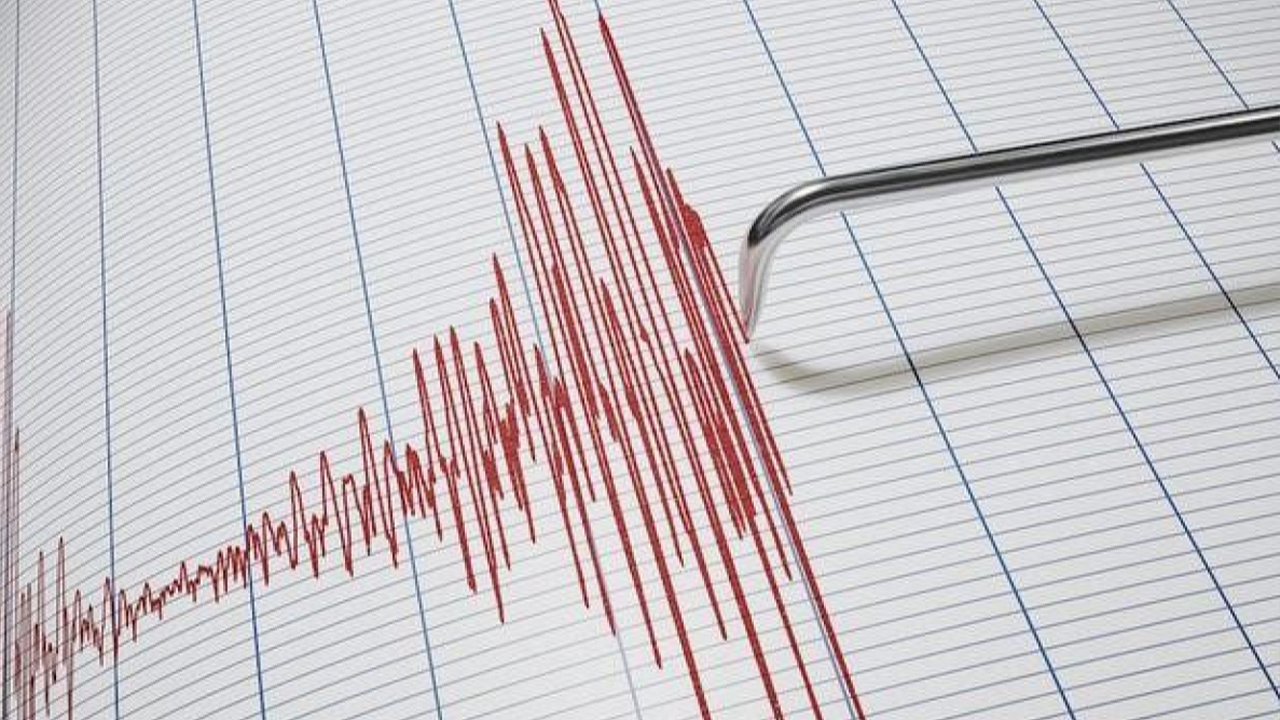 Karadeniz'de korkutan deprem!