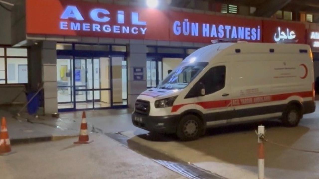 Kavşakta mendil satarken bıçaklanan şahıs hayatını kaybetti!
