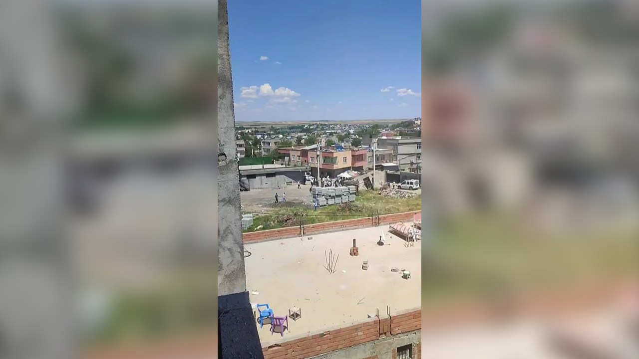 Nevzat Bahtiyar'ın yakınları kavgaya karıştı!