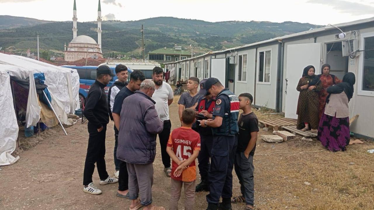 Şanlıurfalı mevsimlik tarım işçilerine jandarma denetimi!