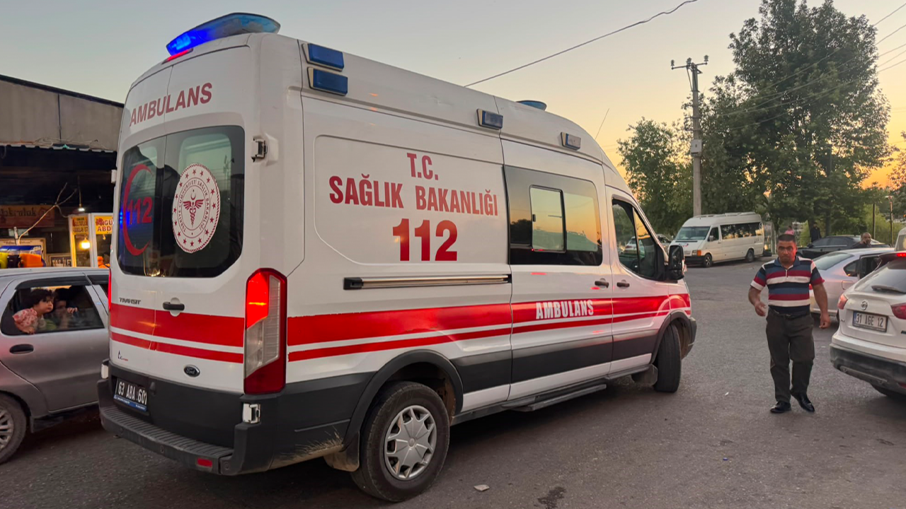 Urfa'da bıçaklı kavga!