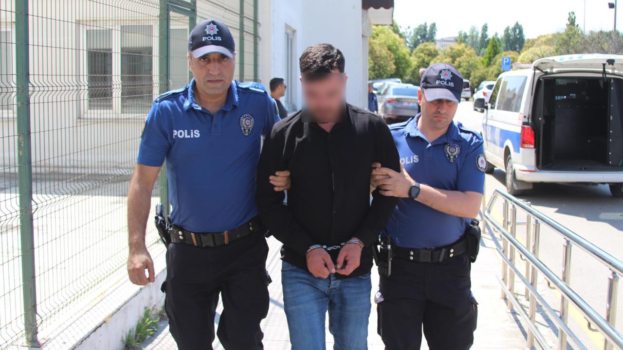 Uzman çavuş bar çalışanı kadını götürmek istedi: Reddedilince dehşet saçtı