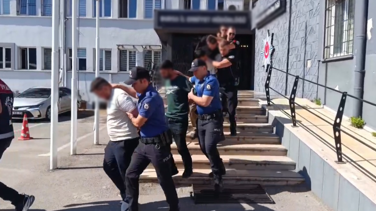 100 milyonluk vurgun! Önce dolandırdılar sonra tatlı ikram ettiler!