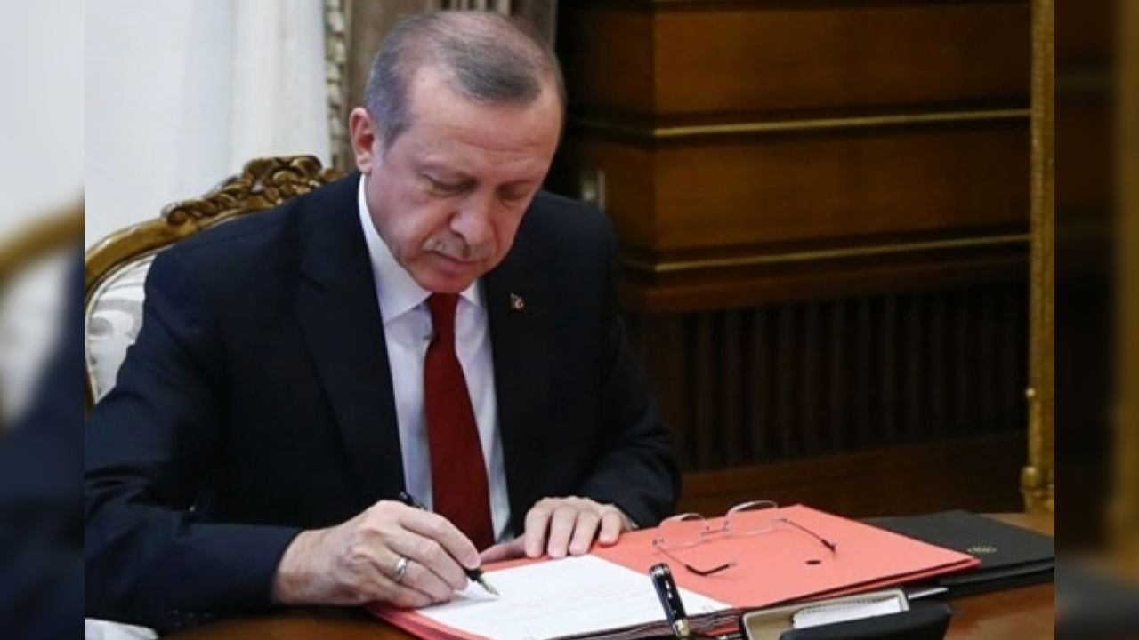 Cumhurbaşkanlığı tarafından yapılan atamalar Resmi Gazete’de!