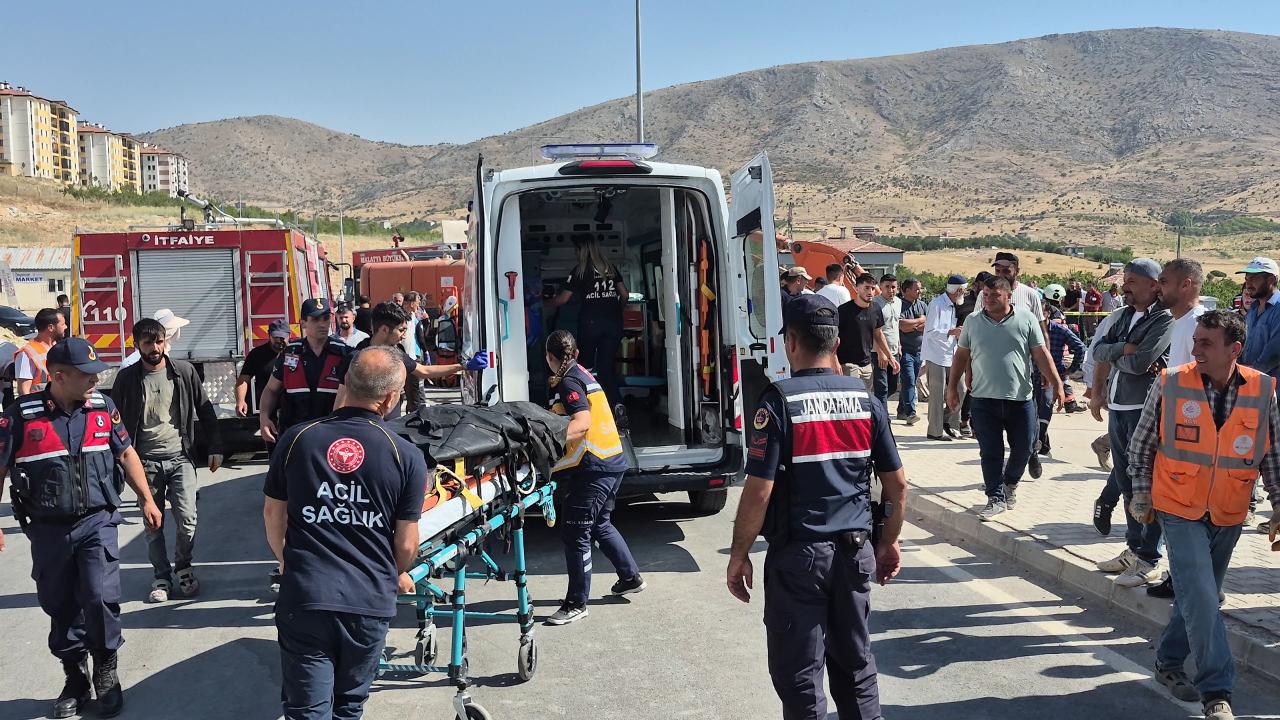 Feci iş kazası: İşçiler göçük altında kaldı!