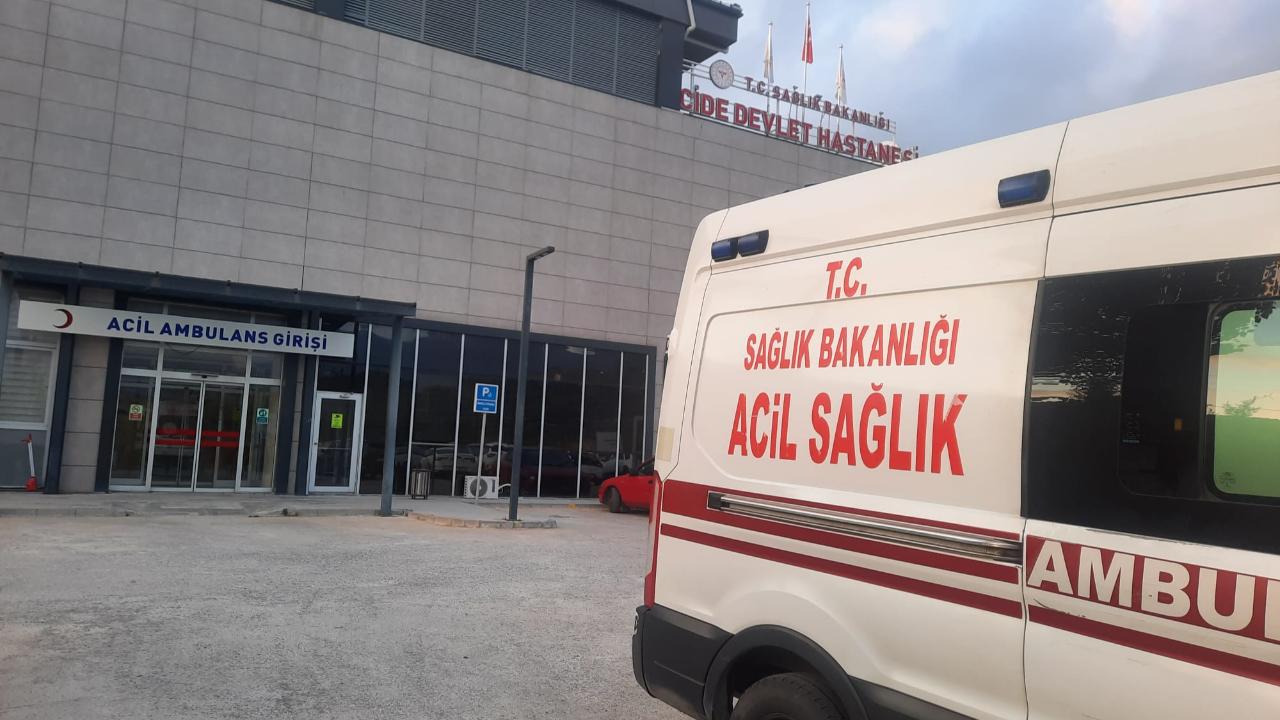 Kastamonu'da iş makinası şarampole yuvarlandı: Operatör hayatını kaybetti!