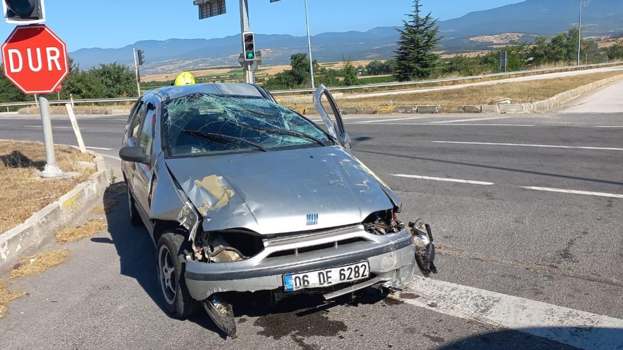 Otomobil takla attı: Çok sayıda kişi yaralı!