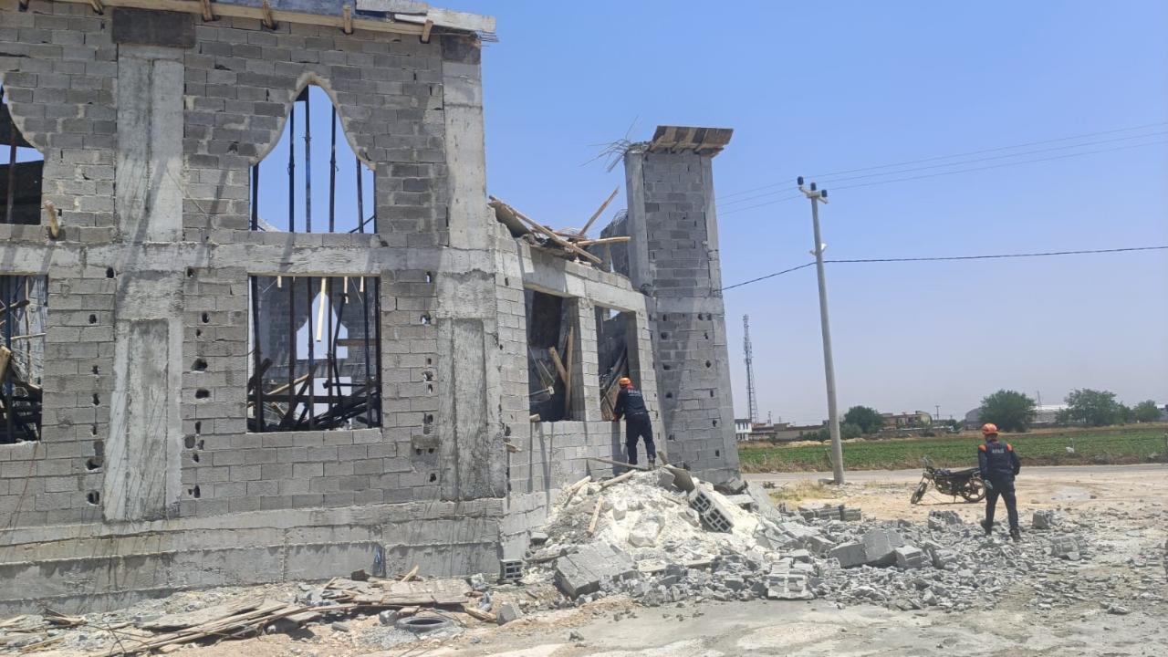 Şanlıurfa'da cami inşaatında göçük: Çok sayıda işçi yaralandı!