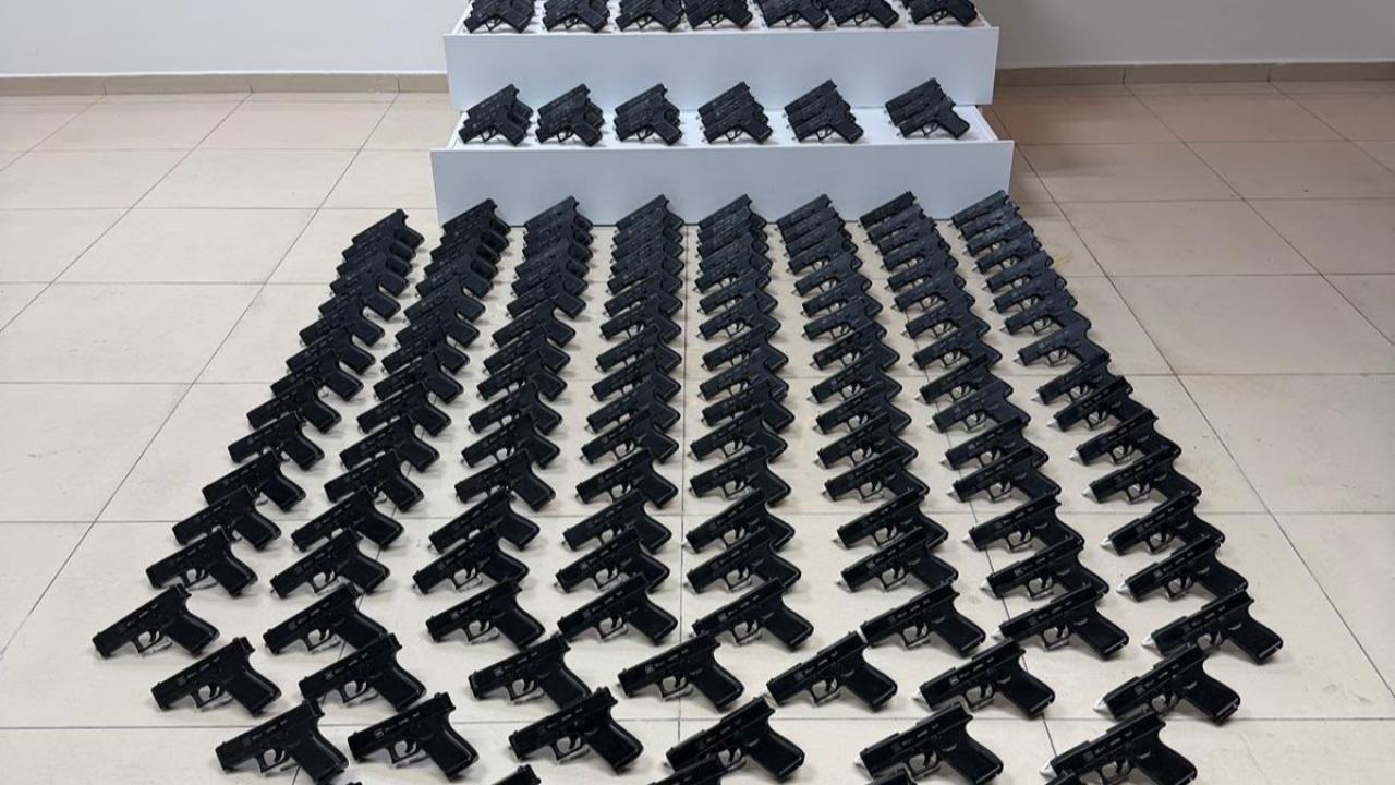 Silah kaçakçılık operasyonu: 228 adet ruhsatsız tabanca ele geçirildi!