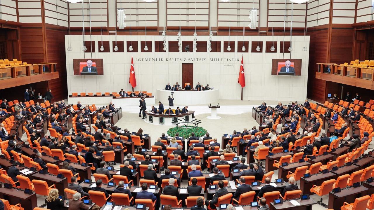 TBMM'de bu hafta gündem en düşük emekli aylığı!