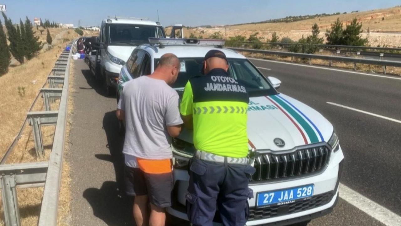 Urfa otoyolunda faciadan dönüldü: Ters yöne ceza yağdı!
