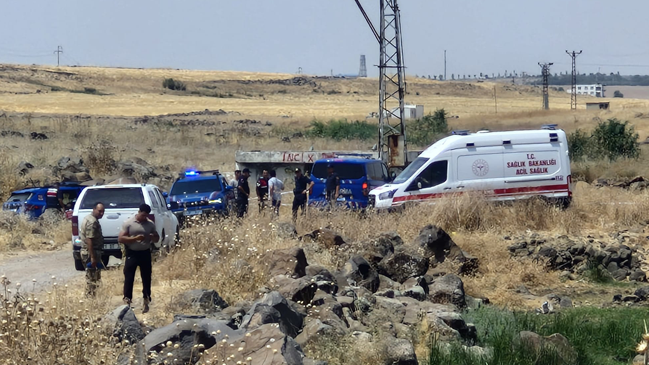 Arazide kadın cesedi bulundu!