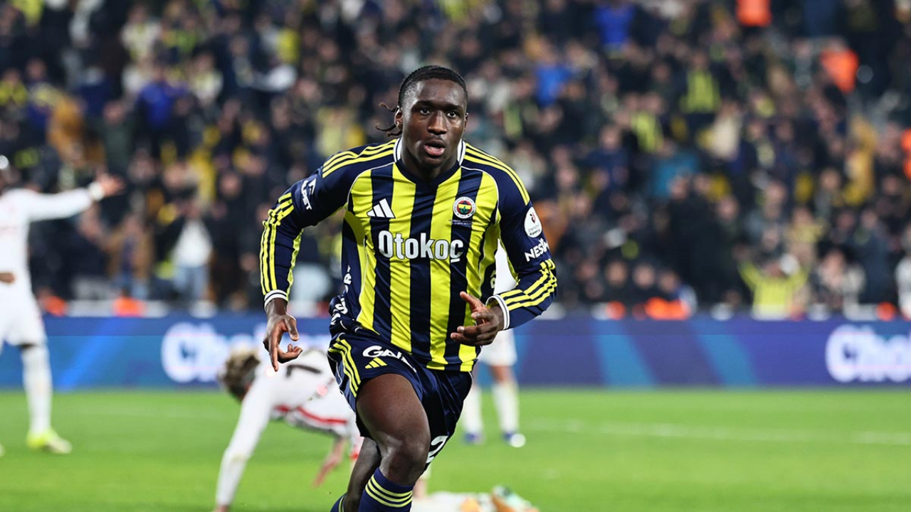 Fenerbahçe'de flaş ayrılık!