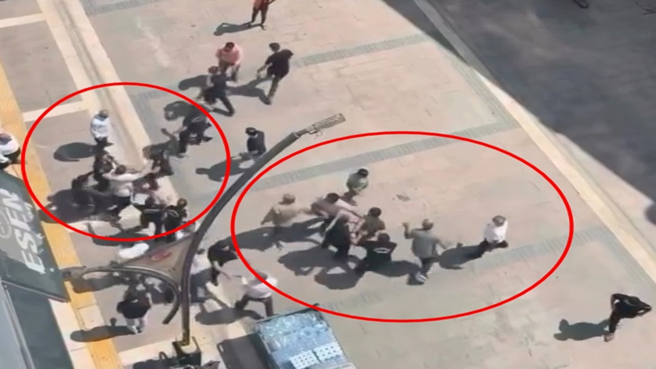 Kavga nedeni pes dedirtti: O anlar kameralara yansıdı!