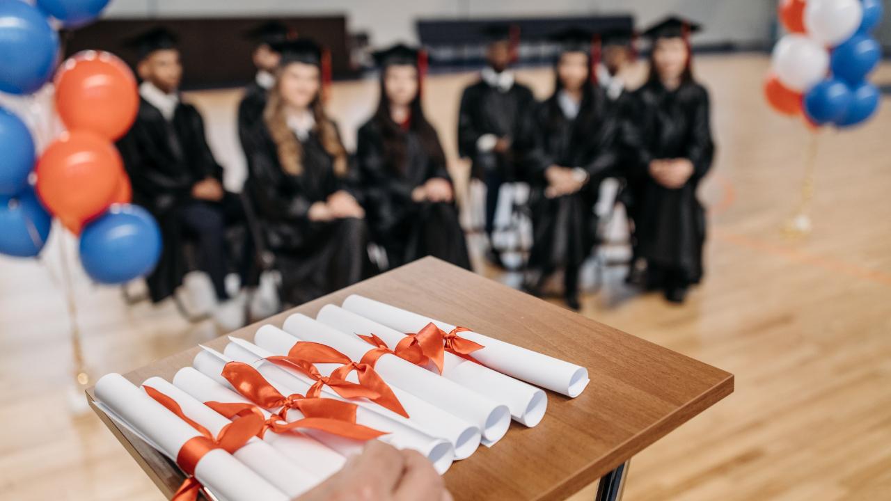 Operasyonlara rağmen durmadılar! Sahte diploma satışı sürüyor
