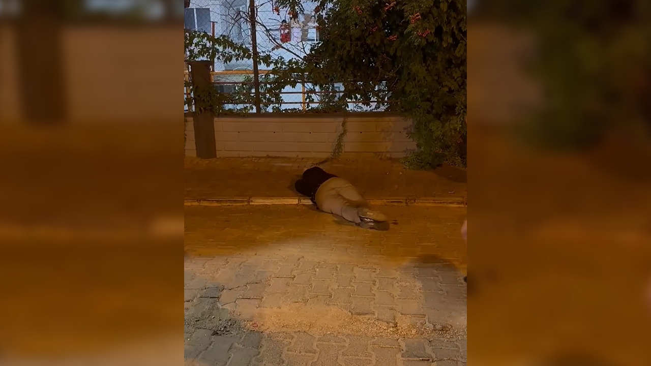 Urfa’da korku dolu anlar: Sokak ortasında kendinden geçti!
