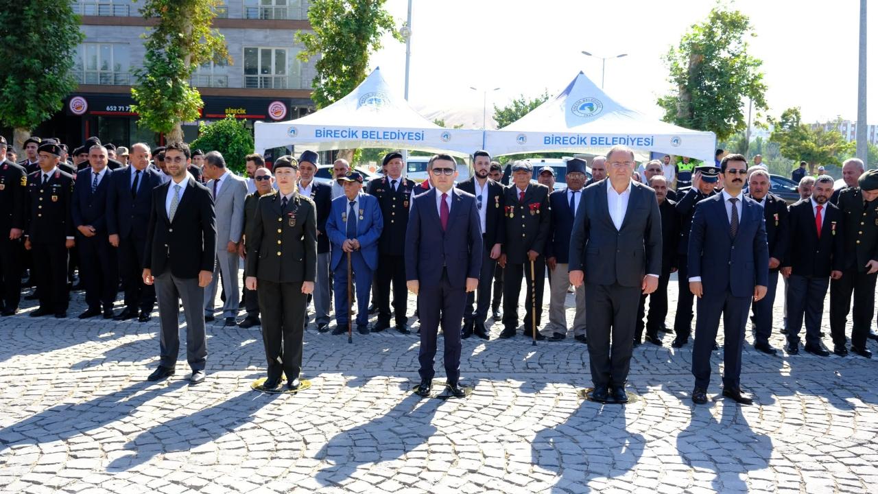Birecik’te Gaziler Günü törenle kutlandı!