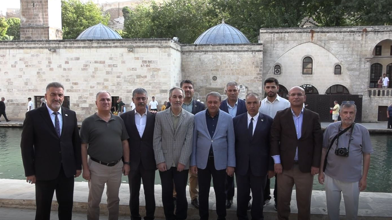 Rızvaniye Külliyesi’nde yeni dönem: Vali Şıldak yerel basınla buluştu!