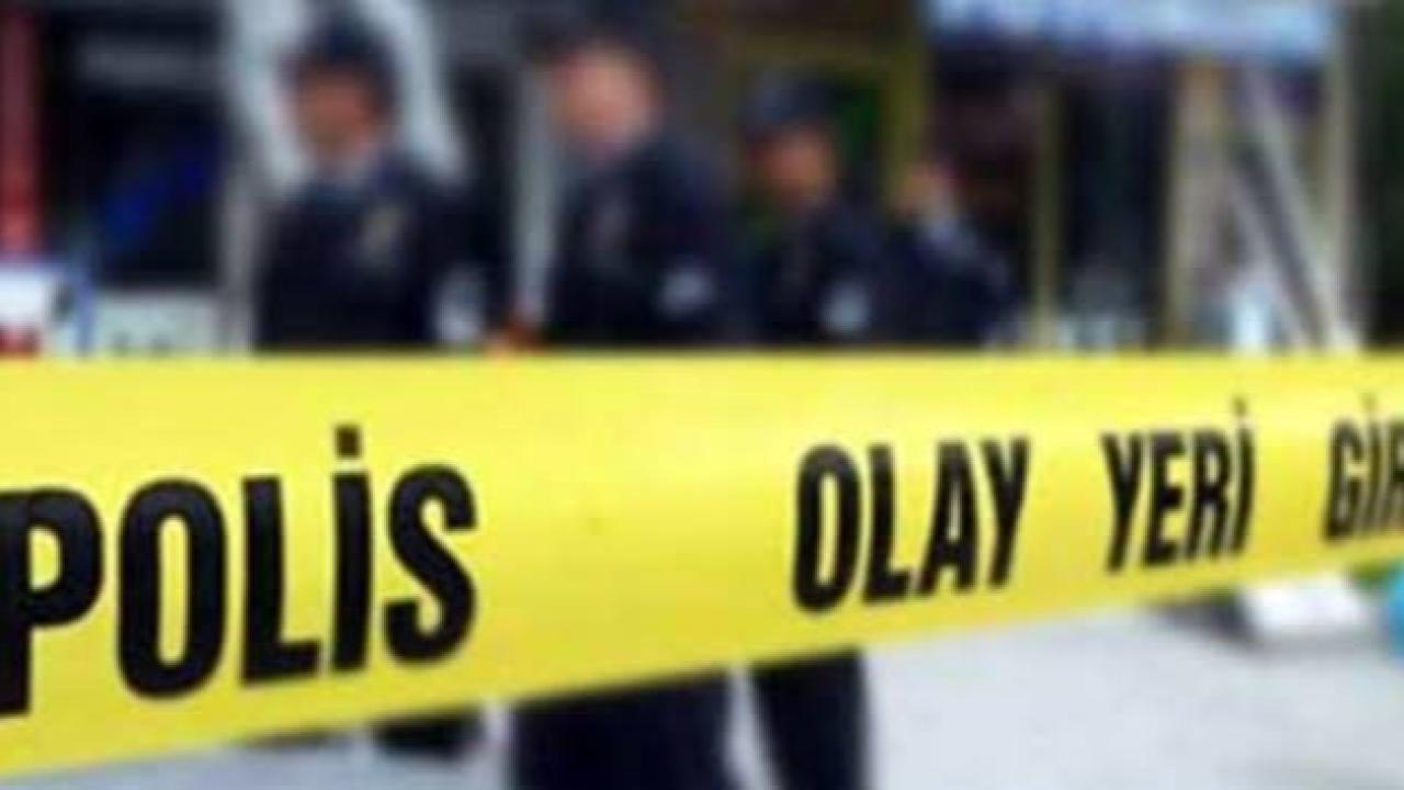 Şanlıurfa'da seyir halindeki otomobil alev aldı!