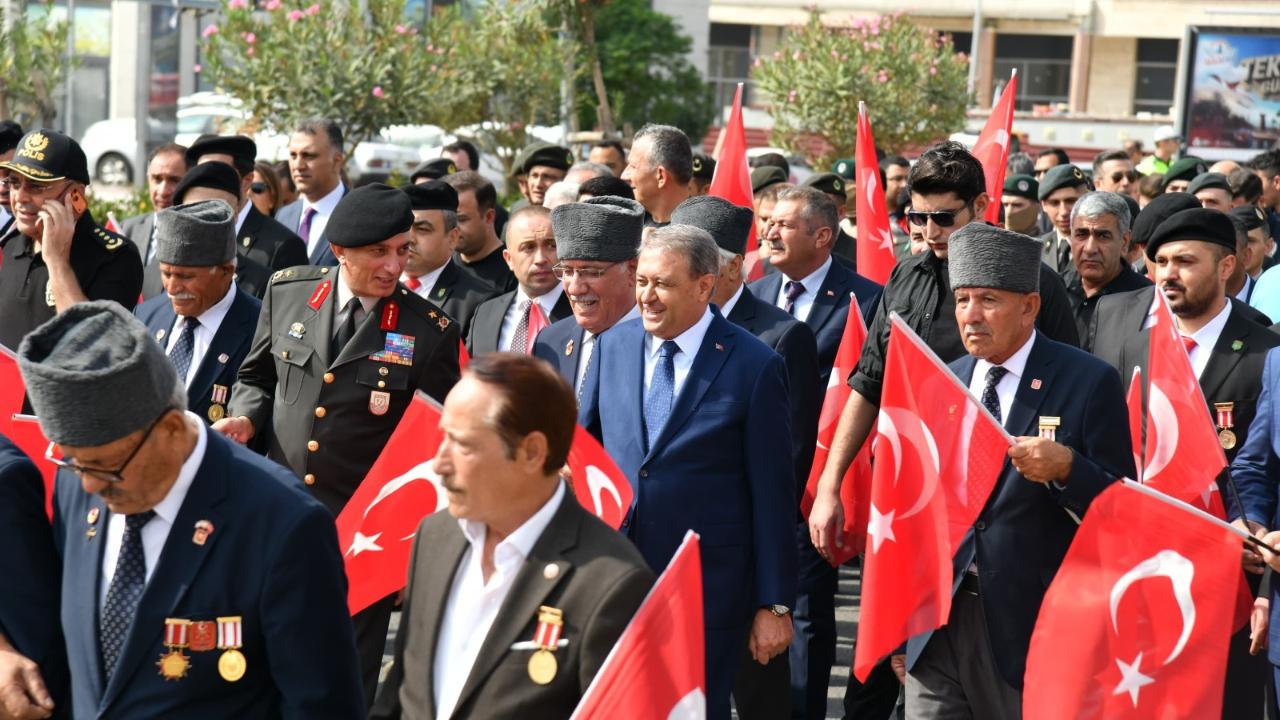 Urfa’da Gaziler Günü dolayısıyla kortej yürüyüşü