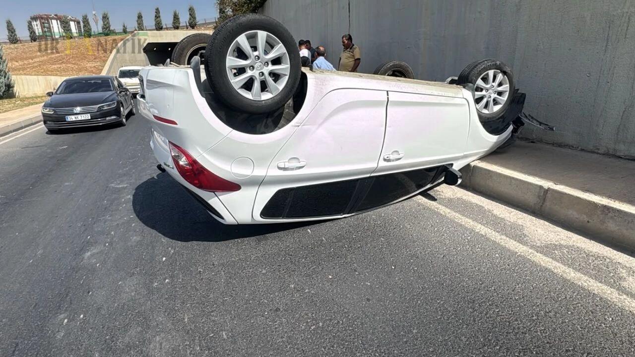 Urfa'da otomobil takla attı!