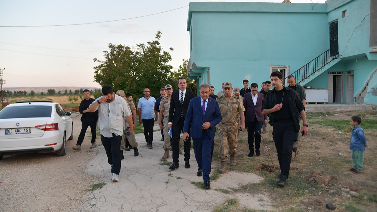 Vali Şıldak depremin ardından incelemede bulundu!