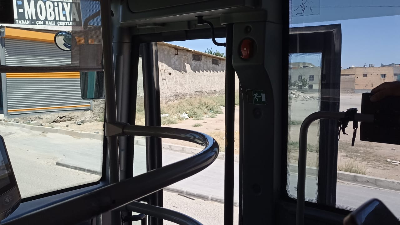 Şanlıurfa Otobüslerinde Bozuk Klima ve Açık Kapılar Kazalara Davetiye Çıkarıyor!