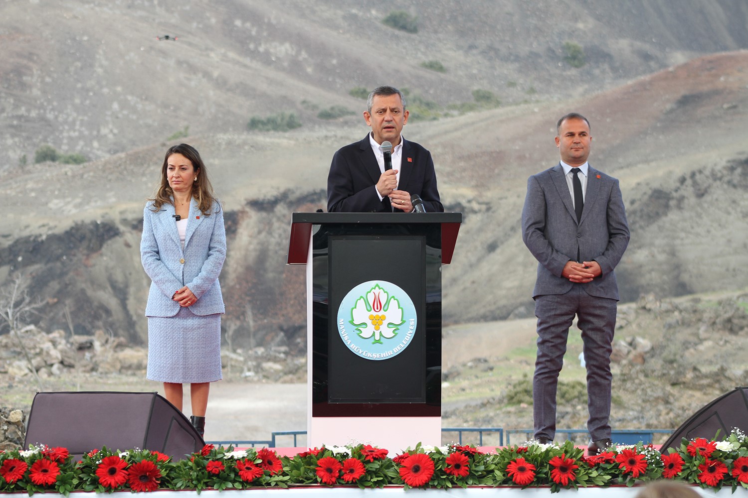 "PARTIMIZ ÇIRKIN BIR SALDIRININ ALTINDA"