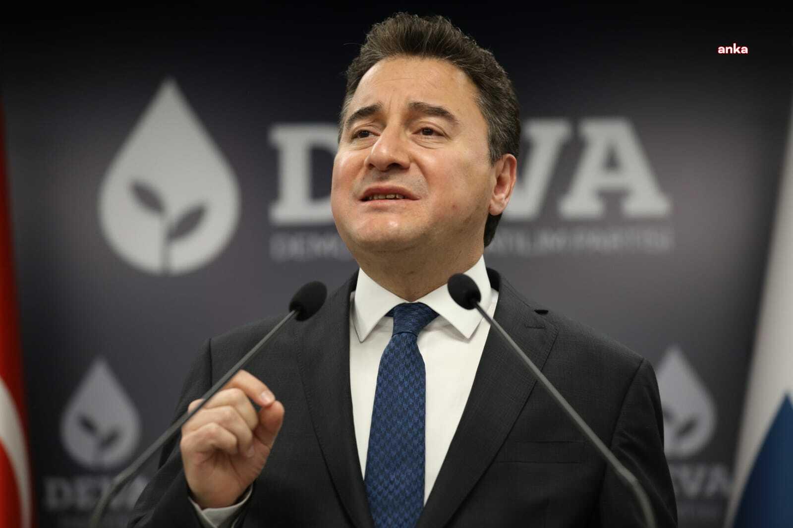 "EMEKLILERI, ASGARI ÜCRETLILERI FITREYE MUHTAÇ ETTINIZ"