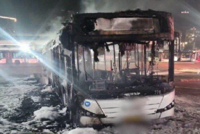 İsrail’in Merkezinde Bir Otobüste Patlama Meydana Geldi